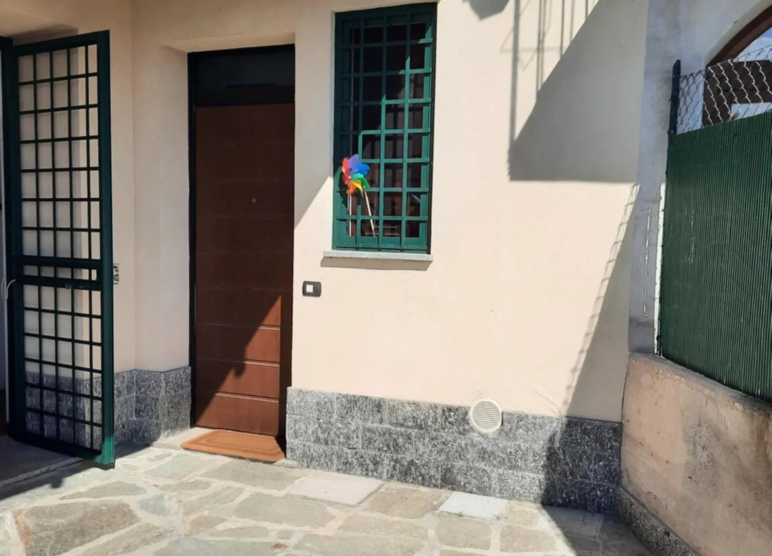 Ferienhaus Appartamento Il Tulipano Brezzo